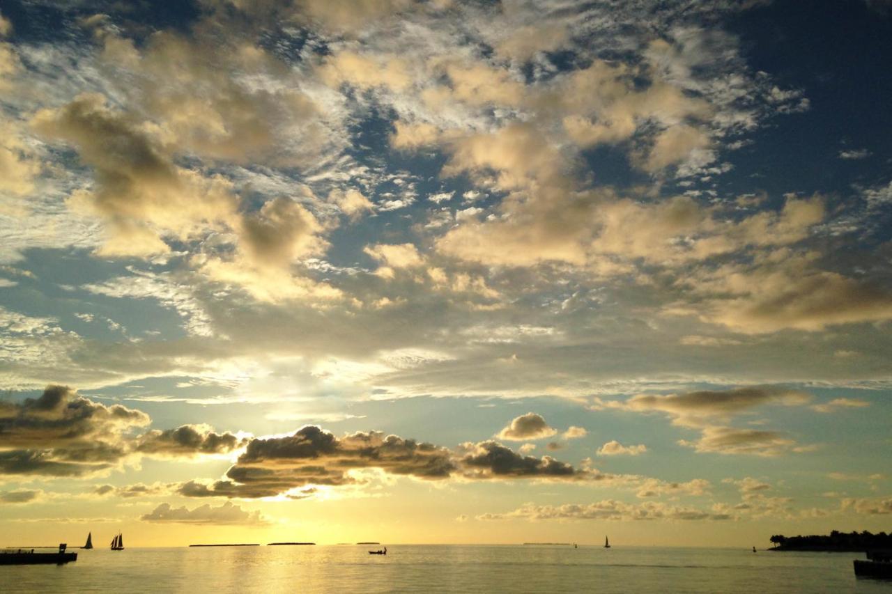 Sunrise Suites Dominican Suite #110 Key West Bagian luar foto
